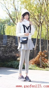 围巾冬季暖冬优雅搭 www.gaofen123.com