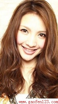 女生斜刘海怎么剪好看 看潮人教你斜刘海适合脸型