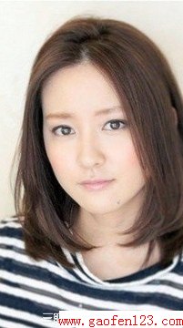适合方脸女孩的发型 www.gaofen123.com