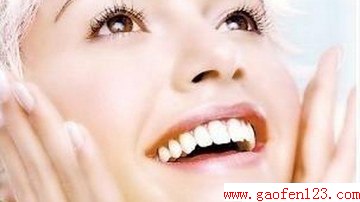奇妙洗脸法 轻松洗掉脸上皱纹 www.gaofen123.com