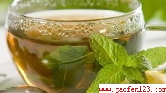 自制荷叶减肥茶 www.gaofen123.com